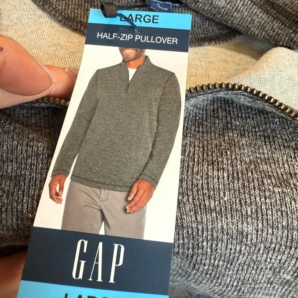 GAP zip up